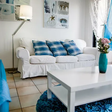 Lägenhet Krasas Sea View Apts Larnaca