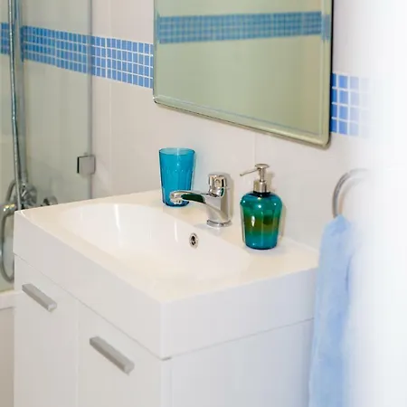Krasas Sea View Apts Lägenhet Larnaca